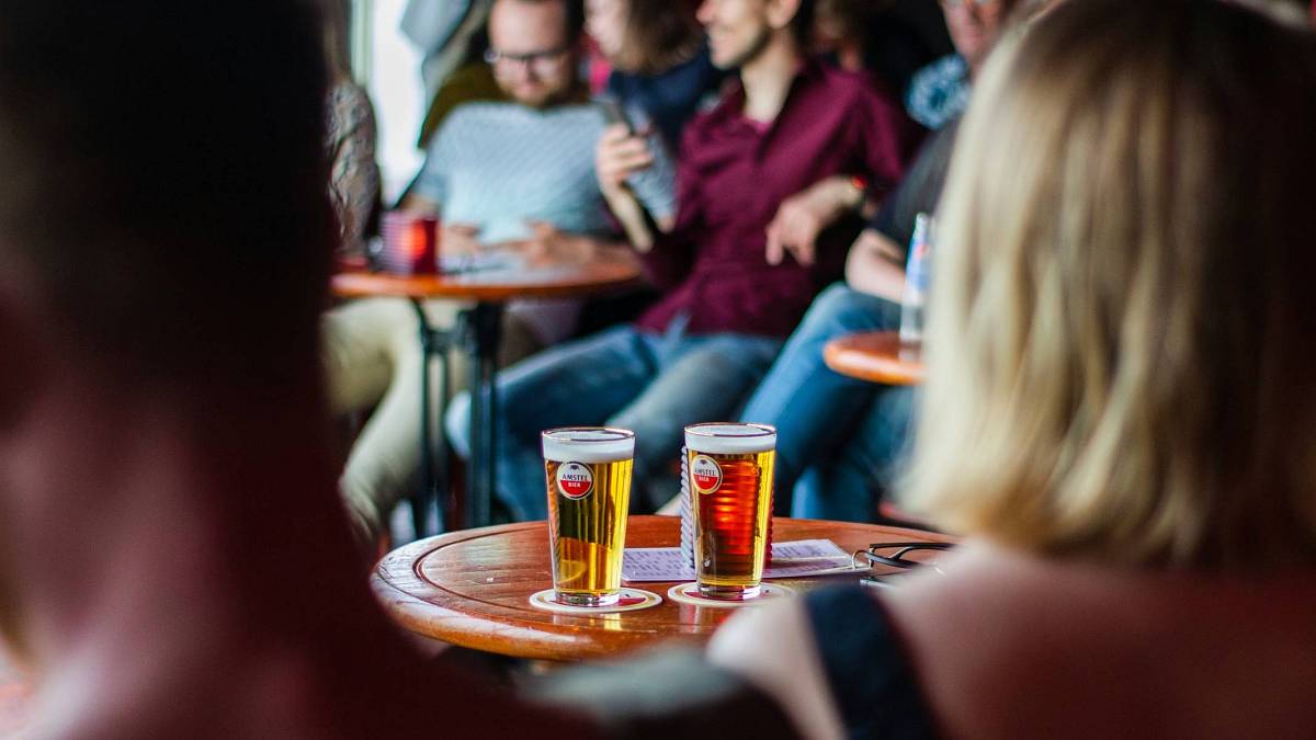 V hospodách se můžete i vzdělávat. Vyzkoušejte naši variantu oblíbených pub kvízů