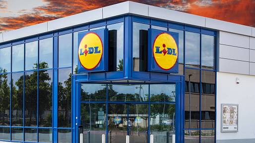 Nečekaný žebříček platů: Lidl nabízí mzdy, o kterých se vysokoškolákům může jen zdát